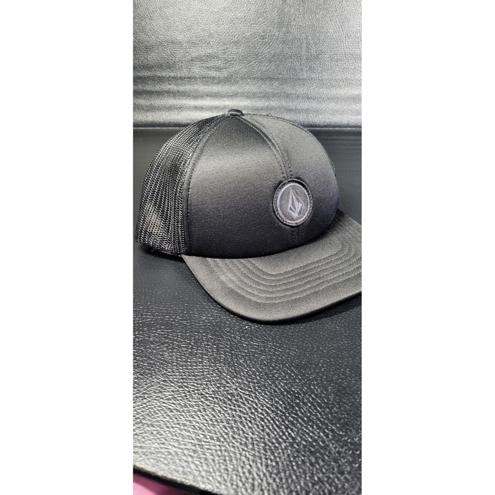 Volcom Stone Patch Snapback Trucker Hat Black One Size Solid 6 Panel - Picture 6 of 6